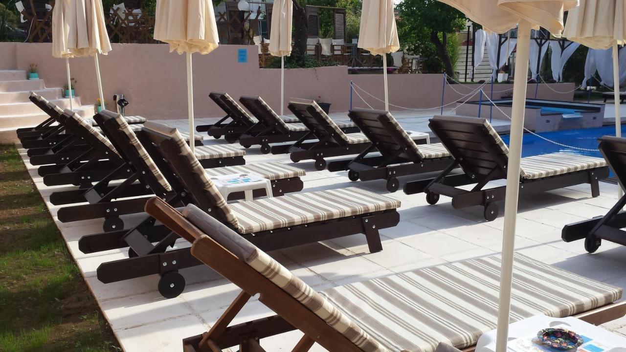 Golden Beach Hotel Metamorfosi  Exterior photo